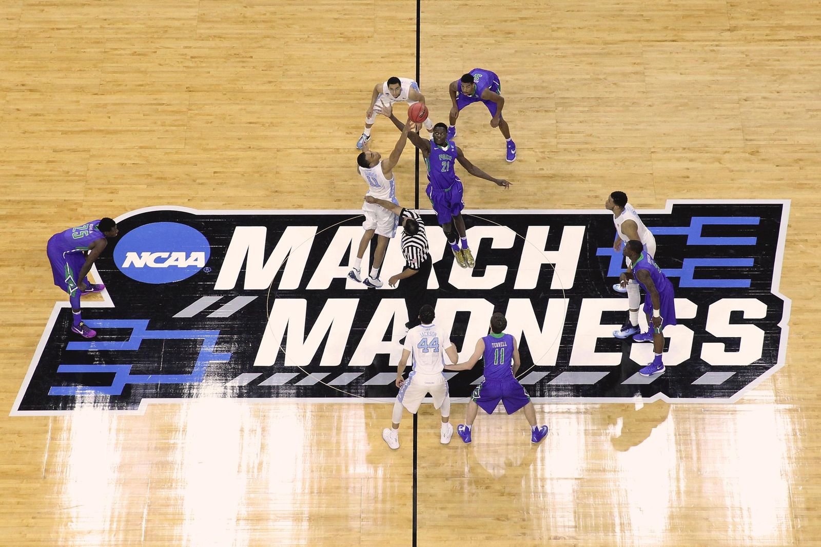 AI Makes March Madness Picks For Every NCAA Tournament Game