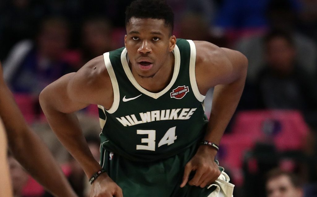 giannis antetokounmpo fantasy basketball nba dfs picks