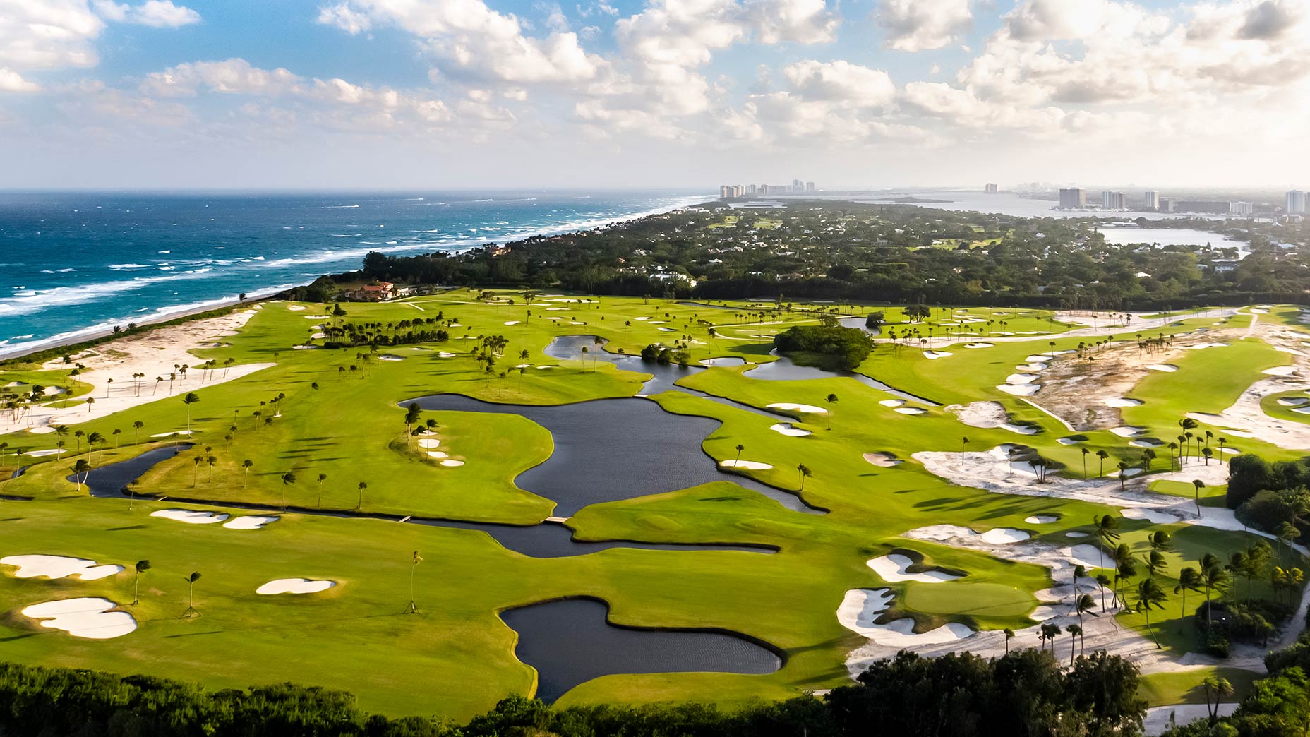 9 Spectacular Golf Courses in Florida