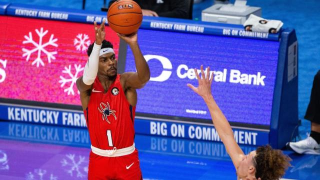 Blake Francis and the Richmond Spiders shocked 10th-ranked Kentucky as part of a strong first week for Atlantic 10 basketball.