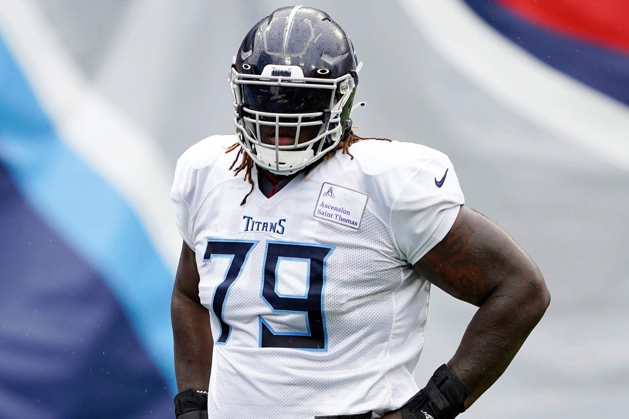 isaiah wilson dolphins cut titans draft bust