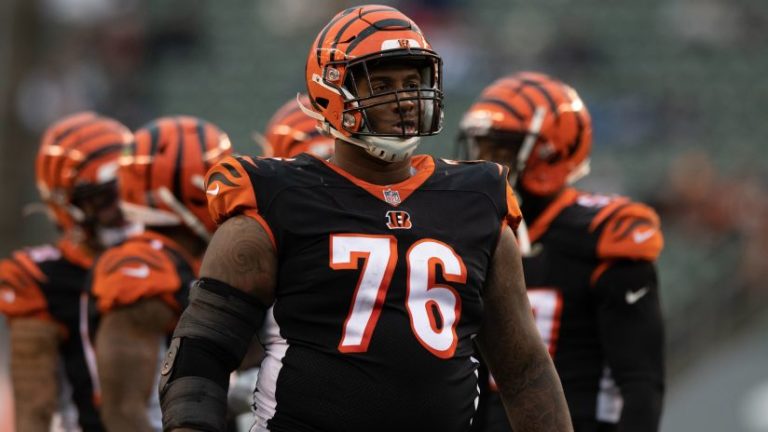 mike daniels bengals news