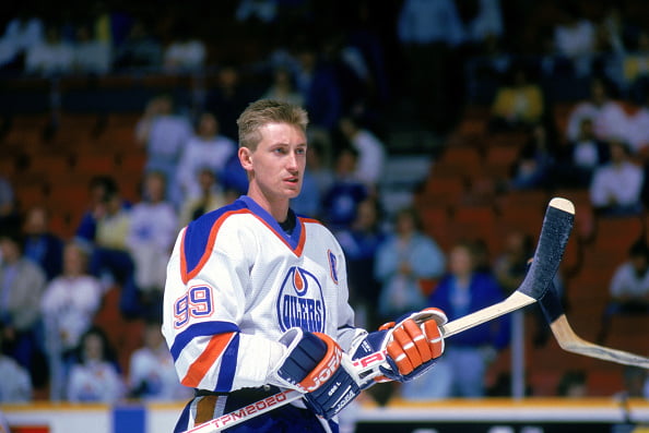 wayne gretzky records today in sports history