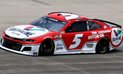 Kyle Larson NASCAR betting picks odds Kansas Speedway Hollywood Casino 400