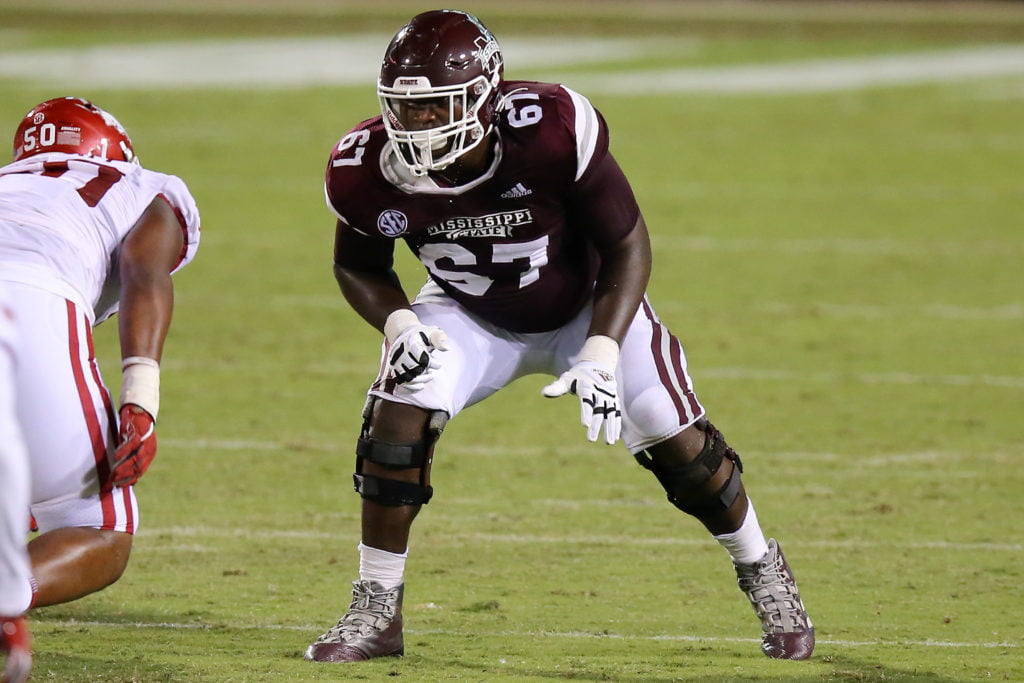Charles Cross Draft Profile: Scouting Report, Highlights and 2022 NFL Draft Projection dallas cowboys