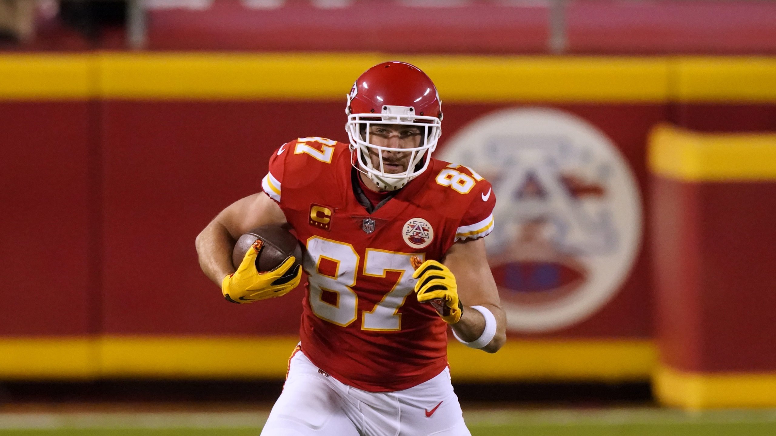 Travis Kelce Fantasy Football 2022 Outlook + Stats Buy or Sell His ADP?