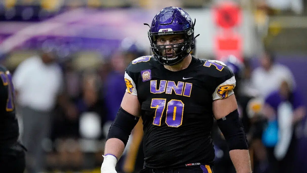 Trevor Penning Draft Profile Stats, Highlights, 2022 NFL Draft Projection