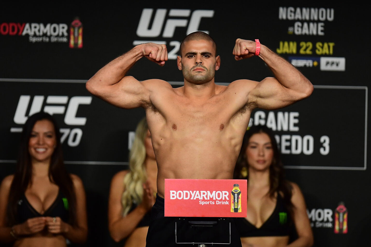 Andre Fialho vs Muslim Salikhov Prediction, Betting Odds and Fight Card for UFC Fight Night
