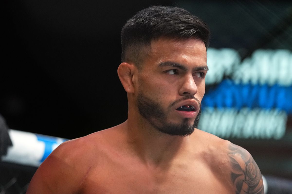 Brandon Royval vs Matt Schnell Prediction, UFC 274 Odds and Start Time