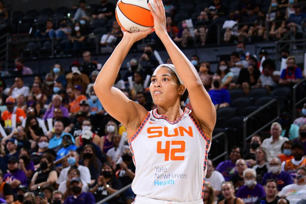 Brionna Jones WNBA DFS picks player props