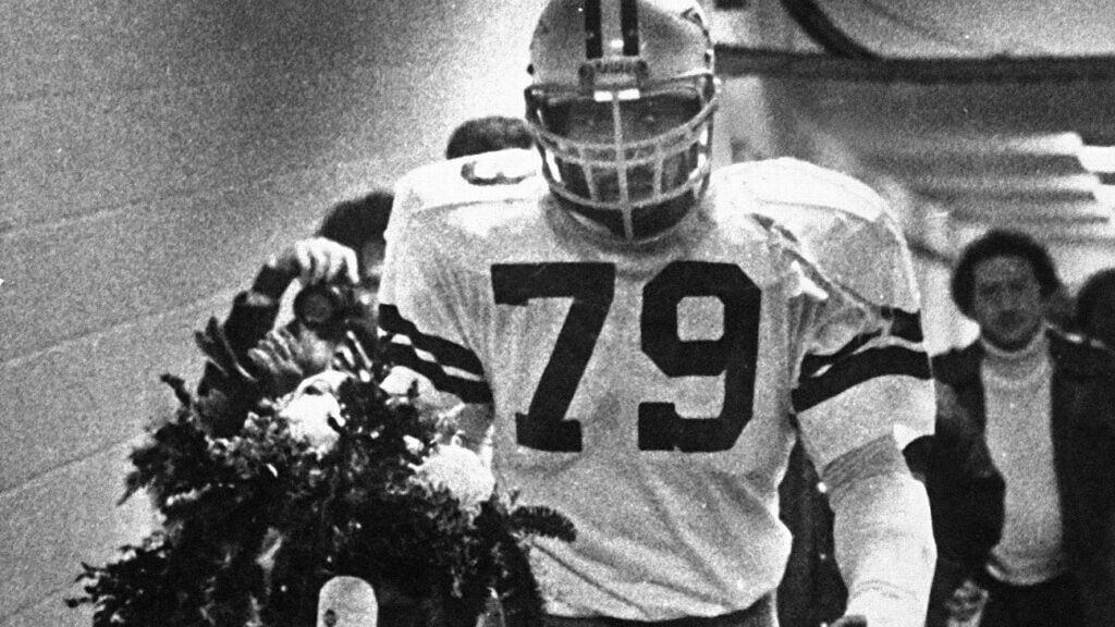 Best Players to Wear 79 in NFL History harvey martin