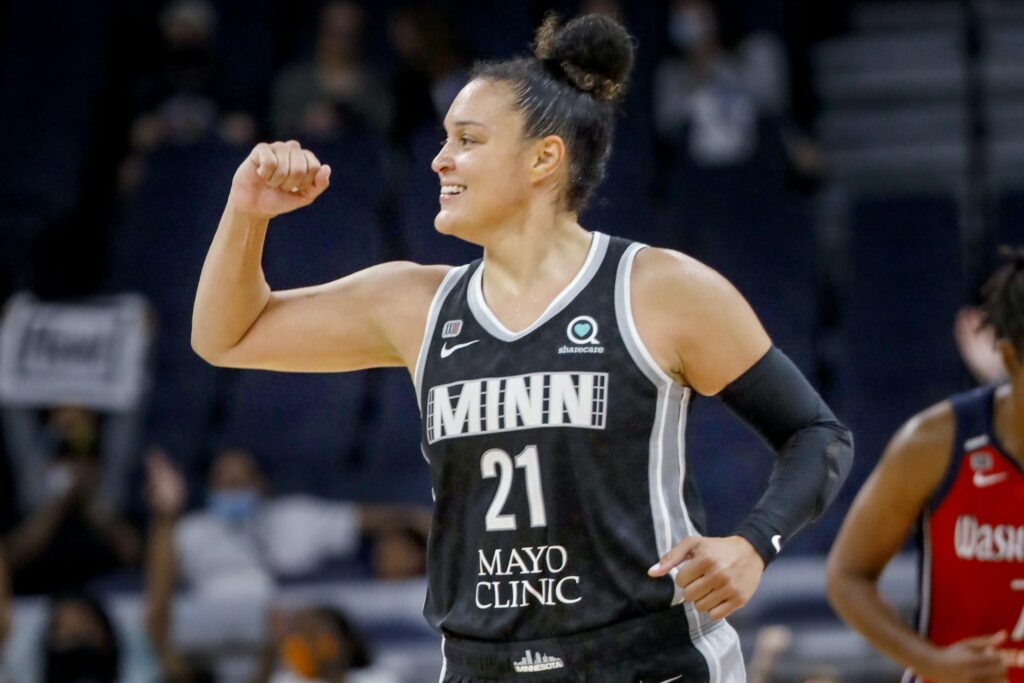 Kayla McBride Storm vs Lynx prediction WNBA betting odds