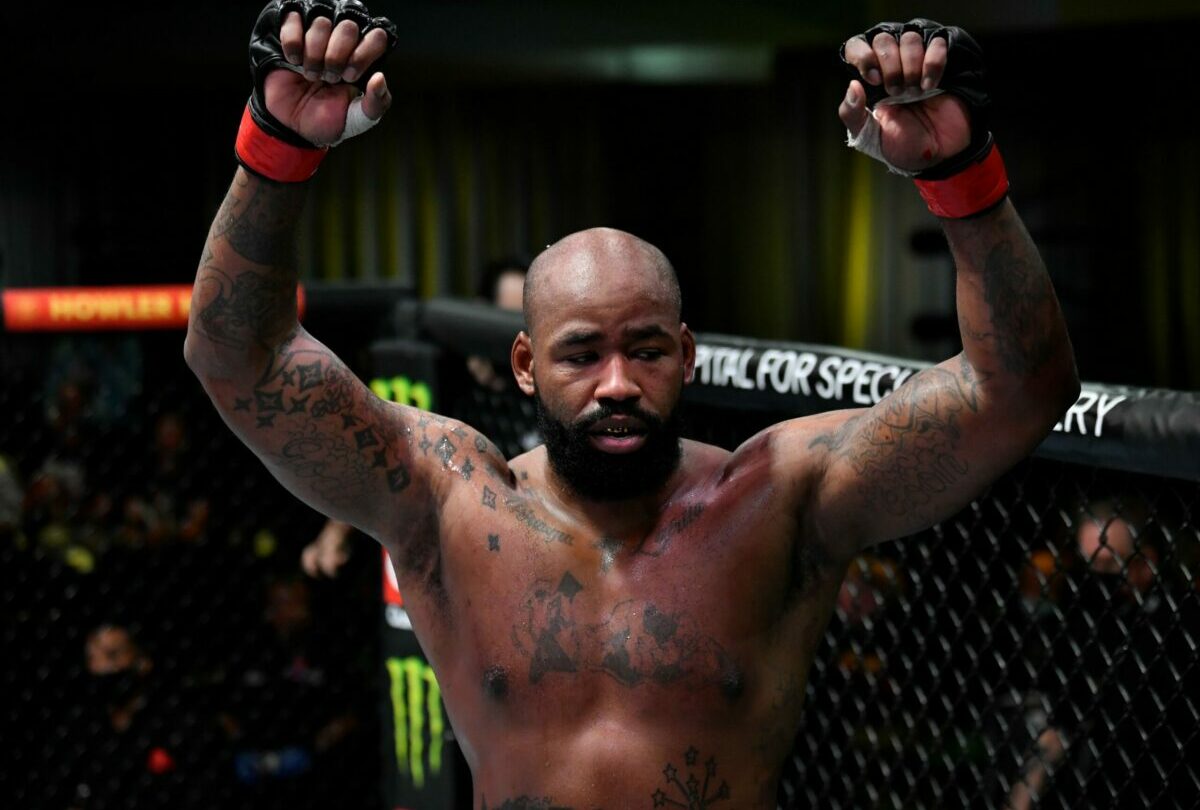 Don'Tale Mayes vs Hamdy Abdelwahab Prediction, UFC 277 Betting Odds and Picks