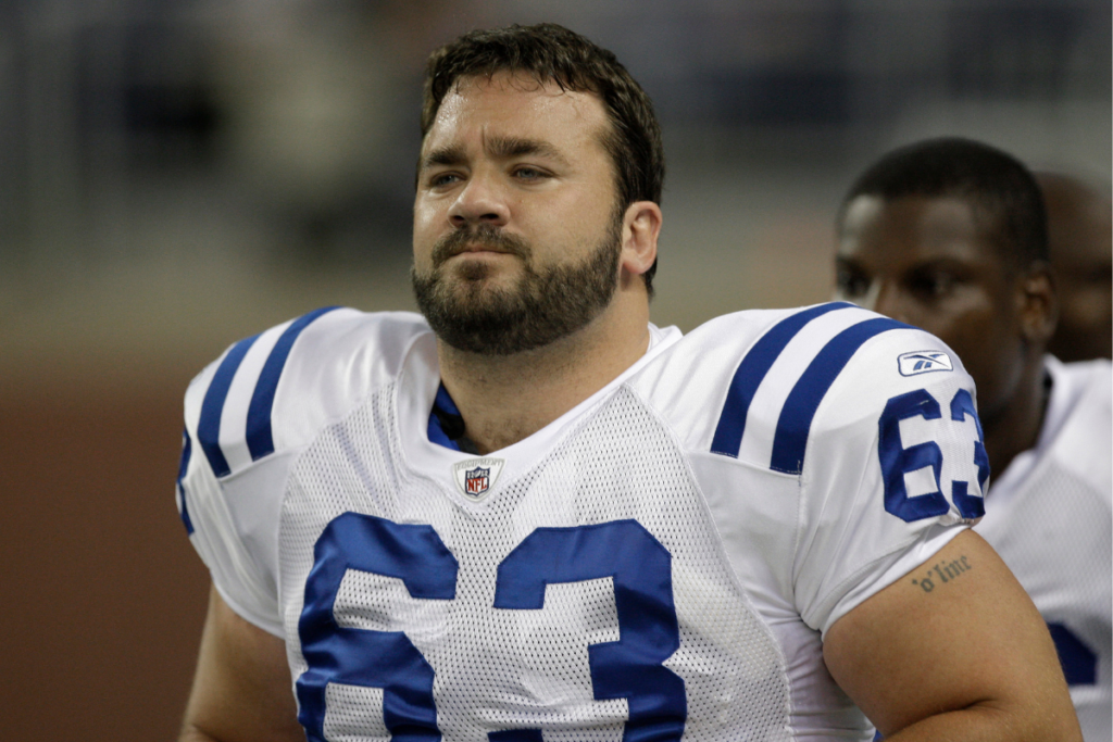 Best Players to Wear 63 in NFL History jeff saturday
