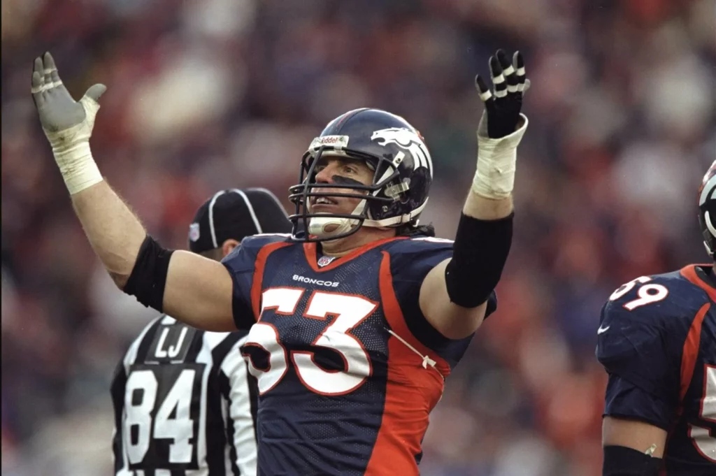 Best Players to Wear 53 in NFL History bill romanowski