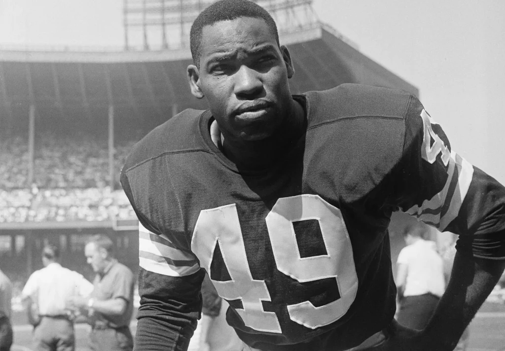 Best Players to Wear 49 in NFL History bobby mitchell