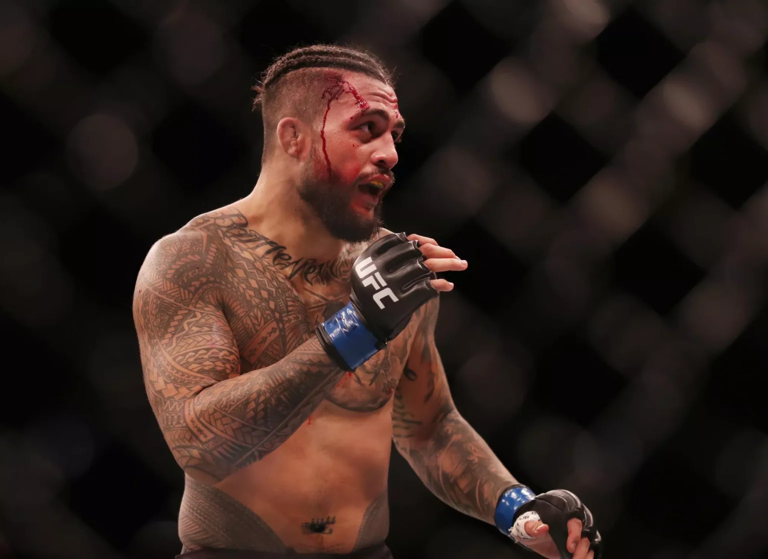 Tyson Pedro vs Harry Hunsucker Prediction, UFC 278 Betting Odds and Picks