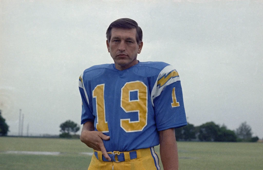 Best Players to Wear 19 in NFL History johnny unitas