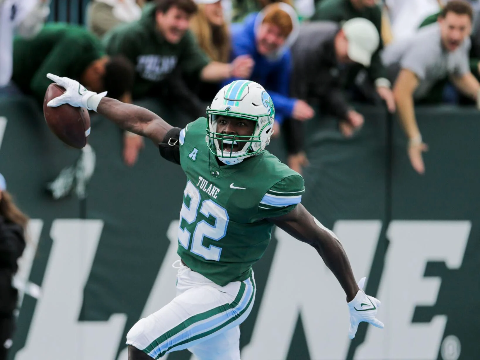 Tyjae Spears UCF vs Tulane prediction odds college football betting picks American Athletic Championship Game