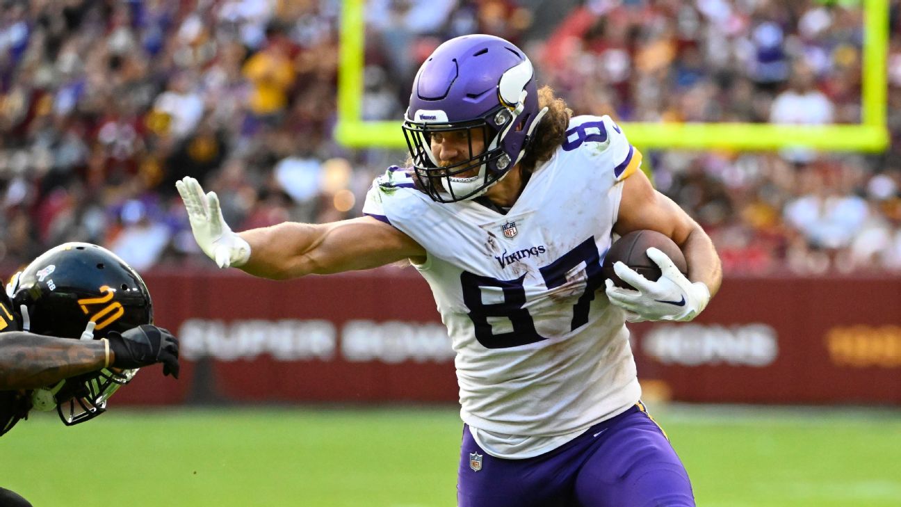 tj hockenson Fantasy Football Start em sit em week 10
