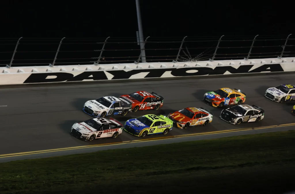 2023 NASCAR Cup Series schedule race dates start times how to watch TV coverage