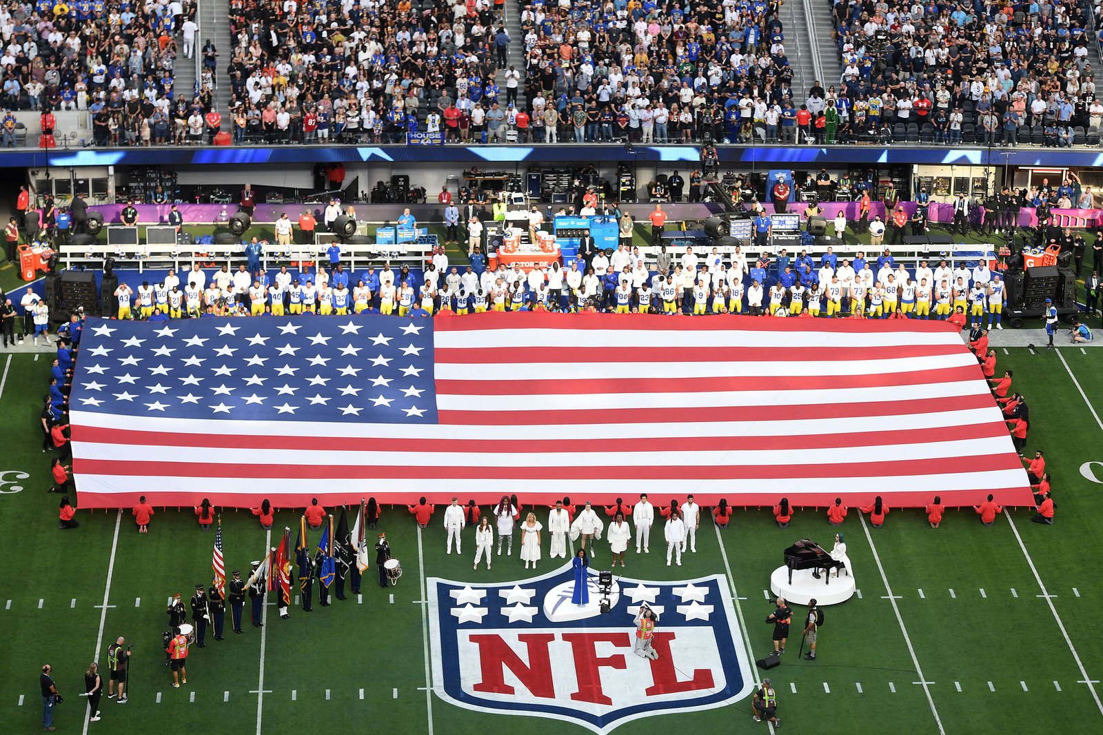 Super Bowl - Length of the National Anthem Betting Trends - Sportskeeda  Stories