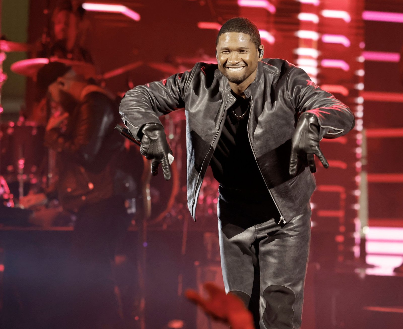 BPRW) Generation Defining USHER to Perform During Apple Music Super Bowl  LVIII Halftime Show Sunday, February 11, 2024, on CBS, Press releases