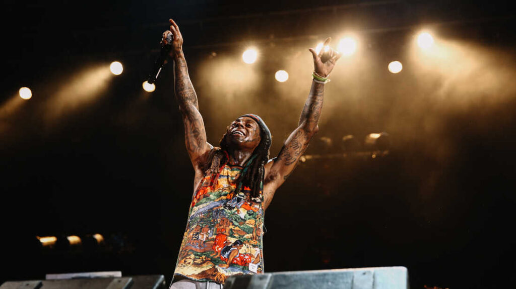 Lil Wayne New Orleans 2025 super bowl halftime performer