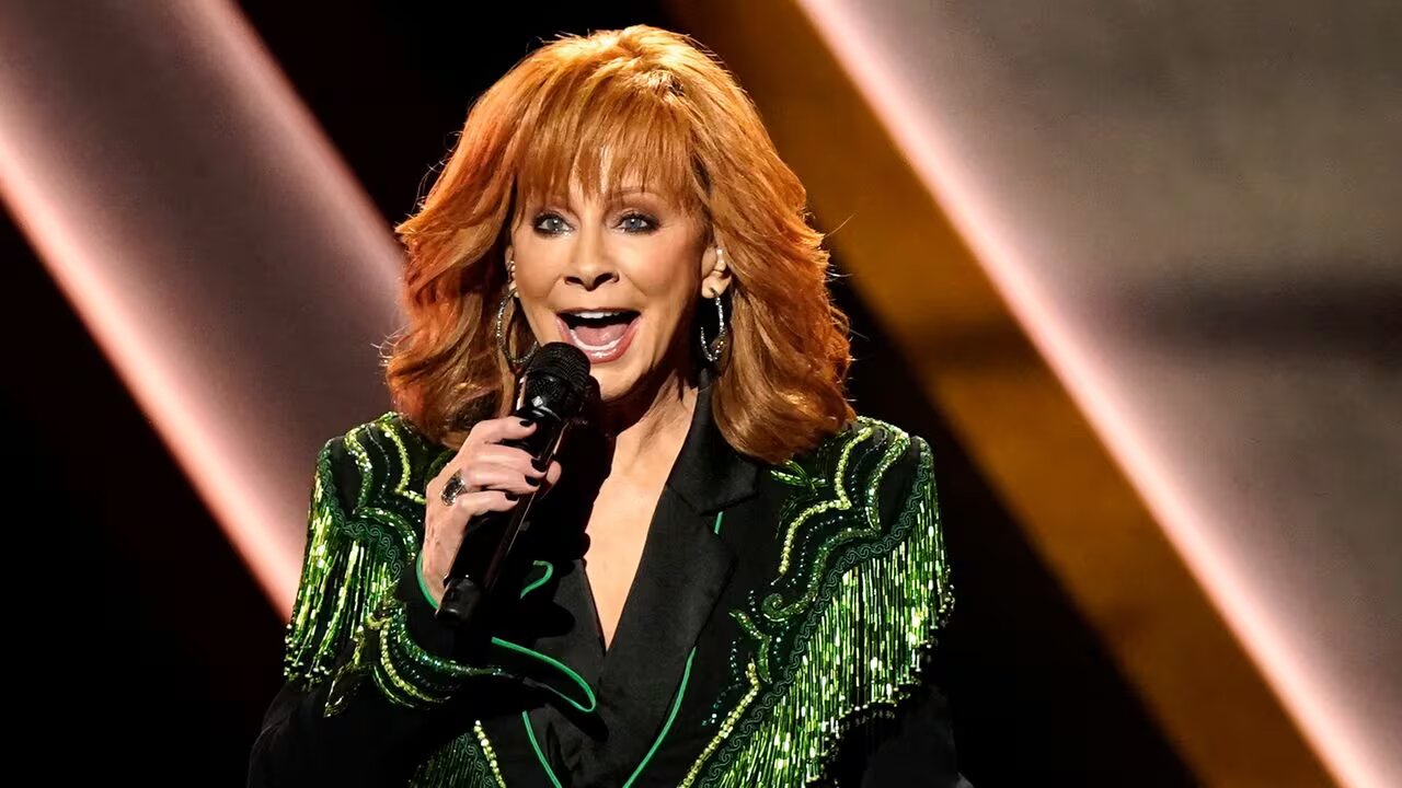 reba mcentire super bowl national anthem betting odds 2024