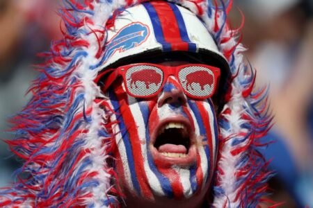 Ranking All 32 NFL Team Fanbases