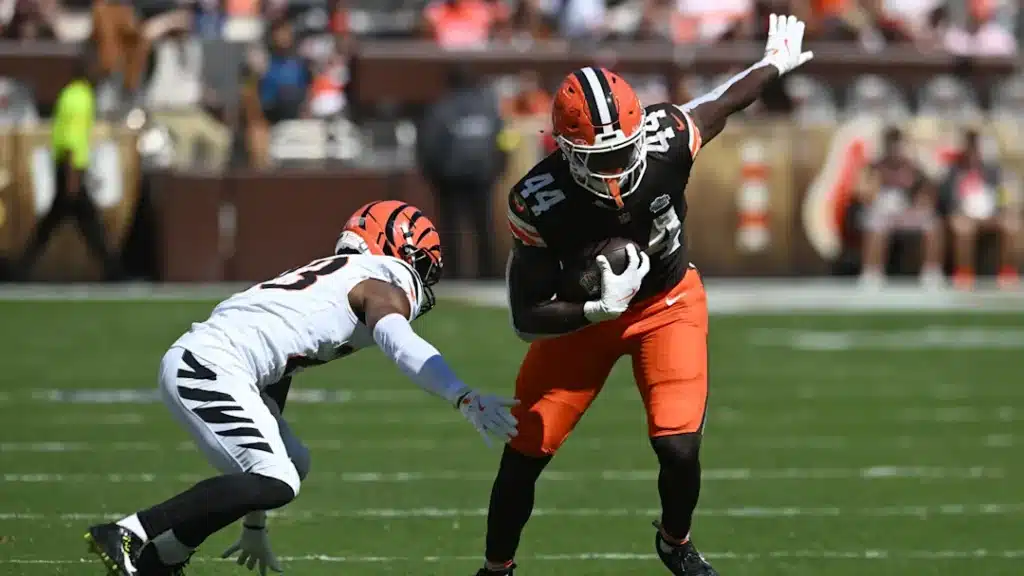 Harold Fannin Jr fantasy football snao counts week 6