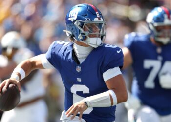 jaxson dart fantasy football qb streamers week 5