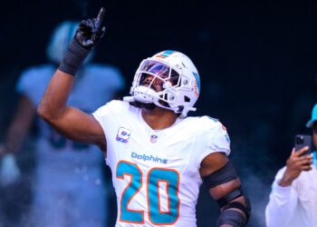Jordyn Brooks fantasy football idp rankings