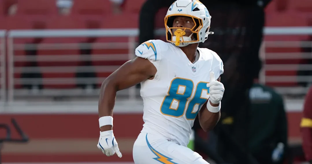 Oronde Gadsden Los Angeles Chargers Week 9 Start em Sit em Tight Ends