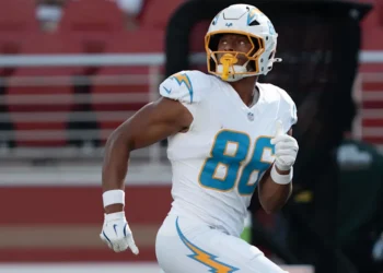 Oronde Gadsden Los Angeles Chargers Week 9 Start em Sit em Tight Ends