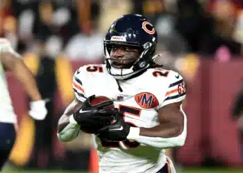 kyle monangai fantasy football snap counts week 8