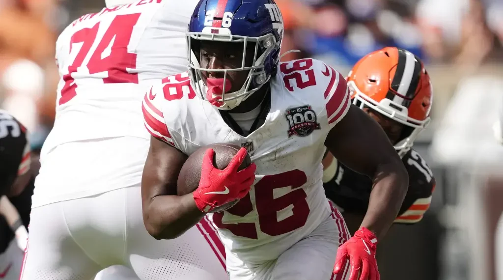 Devin Singletary Week 10 fantasy football RB pickups streamers