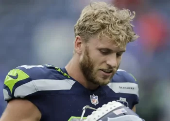 AP Photo/John Froschauer