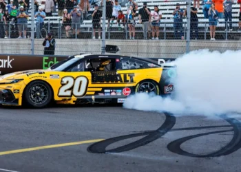 Christopher Bell NASCAR betting odds outright Straight Talk Wireless 500