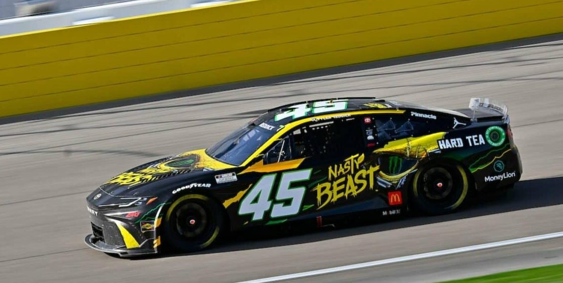 Tyler Reddick Goodyear 400 NASCAR Cup Series fantasy picks Darlington Raceway